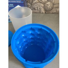 Форма для льда для охлаждения напитков Ice Cube Maker Genie