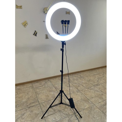 Кольцевая LED лампа RL-18 45 см с пультом Кольцевая LED лампа RL-18 45 см с пультом